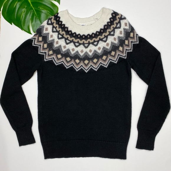 Old Navy Wool Blend Crew Neck Sweater - Picture 2 of 5